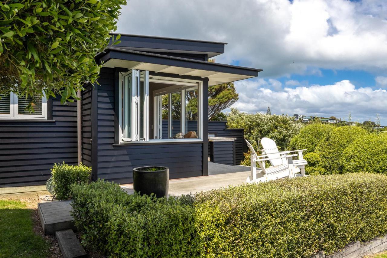 Smiths Cottage - Stay Waiheke Oneroa Exterior photo